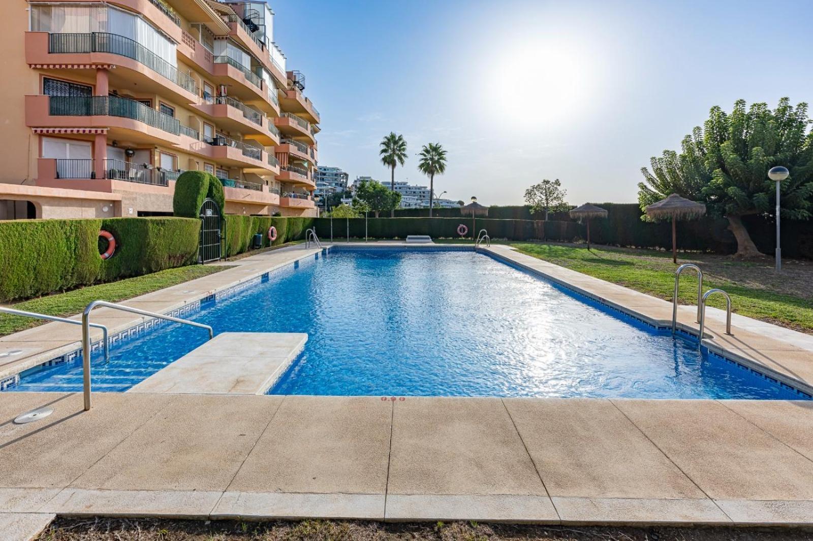 Apartamento Acogedor Con Vista Al Mar Малага Экстерьер фото