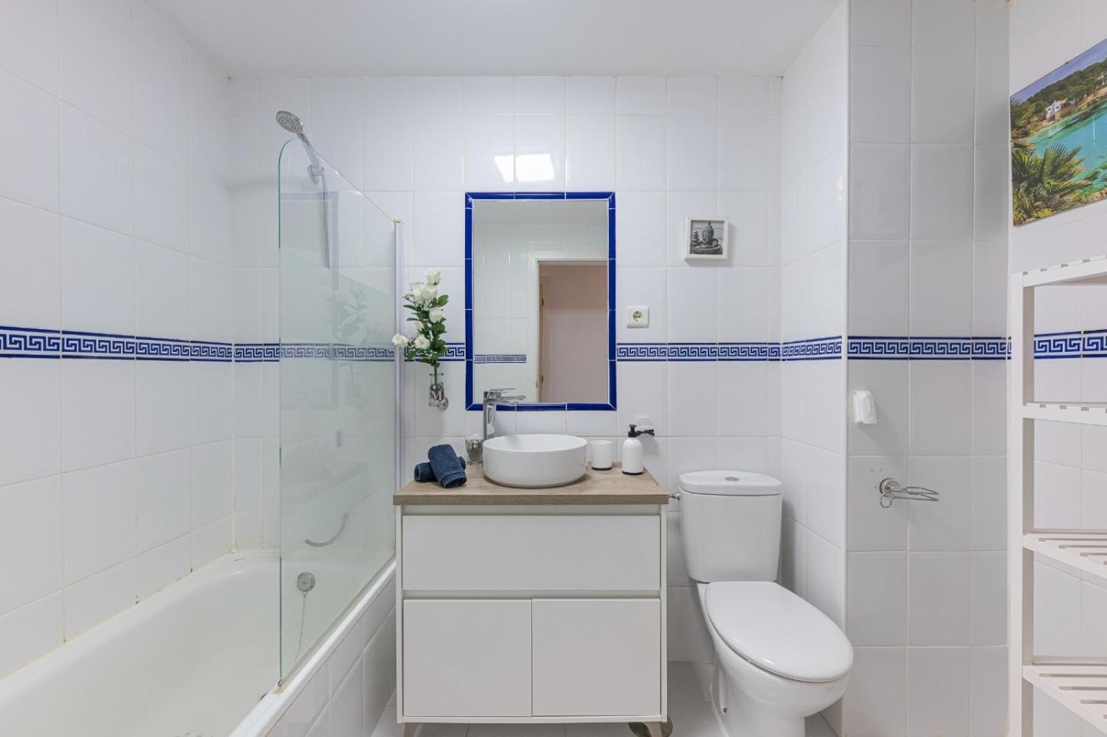 Apartamento Acogedor Con Vista Al Mar Малага Экстерьер фото